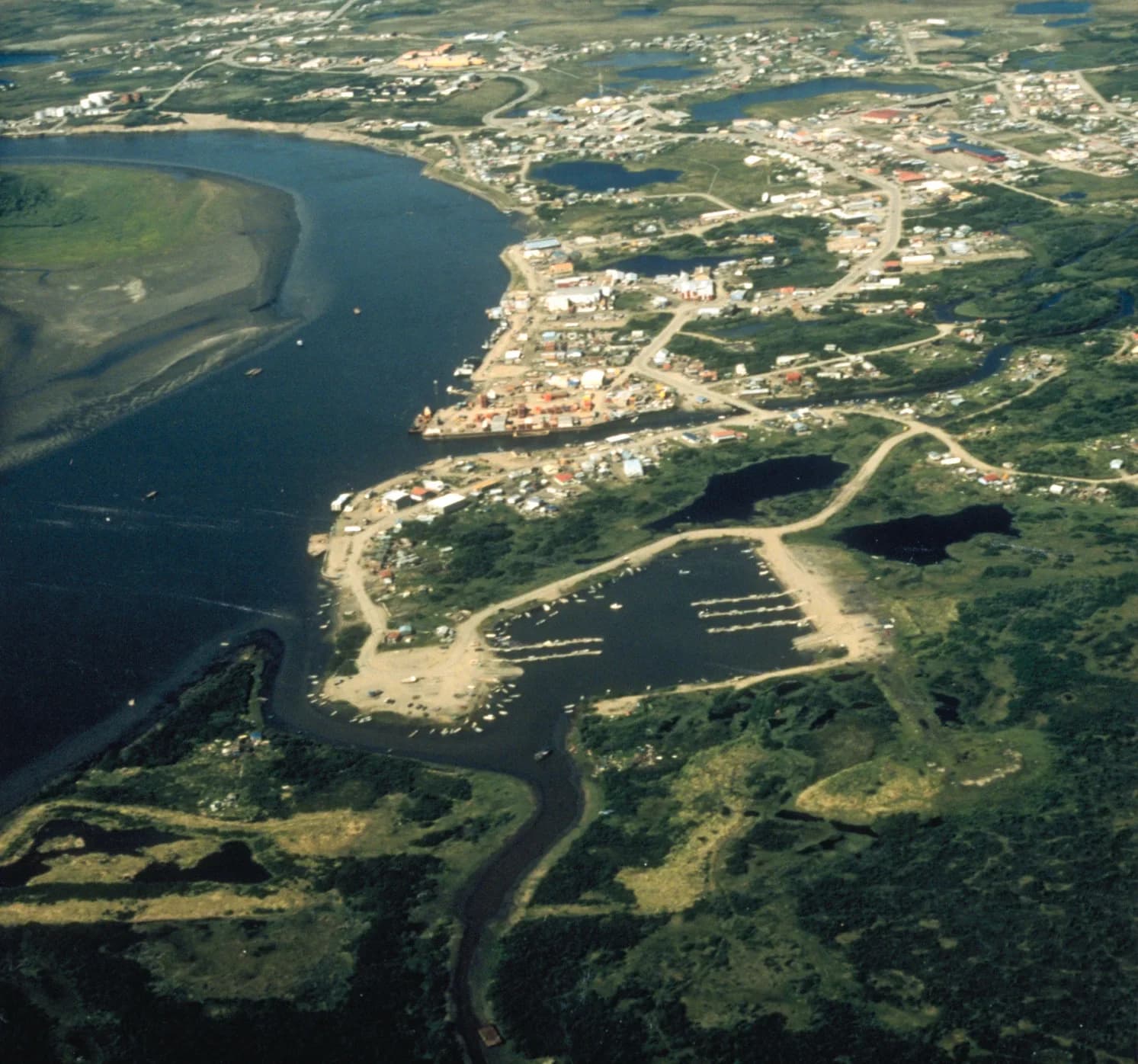Bethel, Alaska downtown and business district