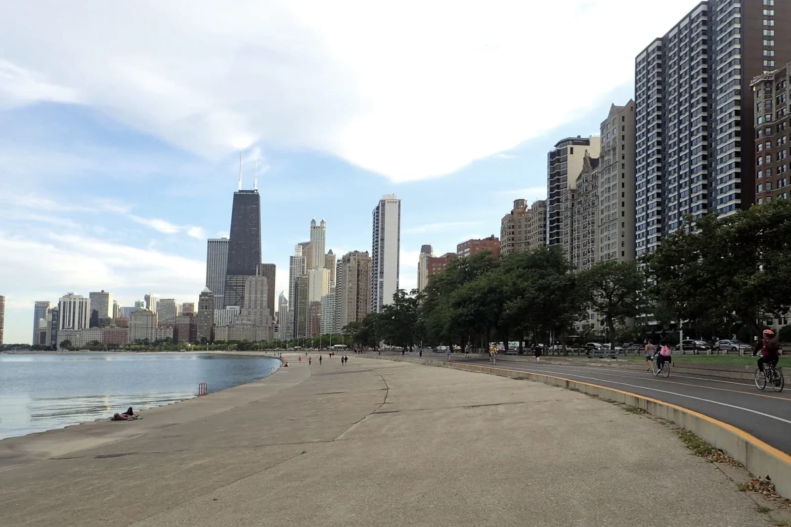 Chicago skyline along the lakefront