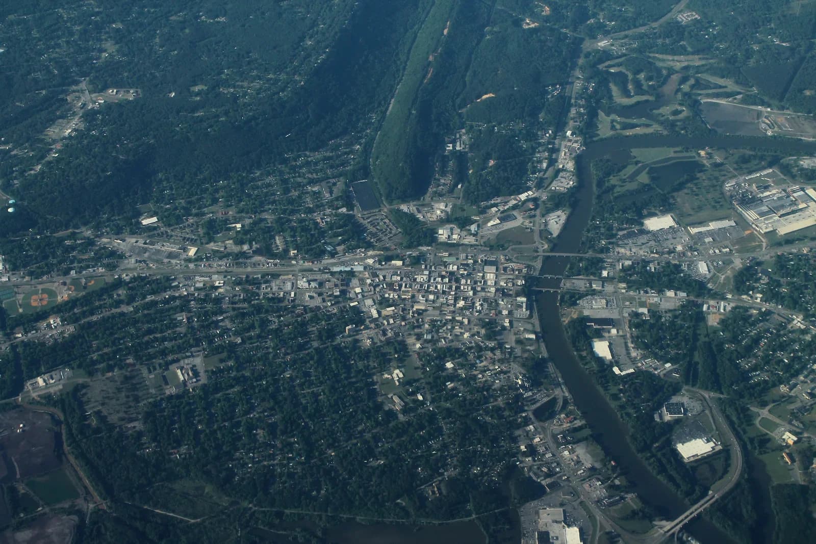Gadsden, Alabama downtown and business district