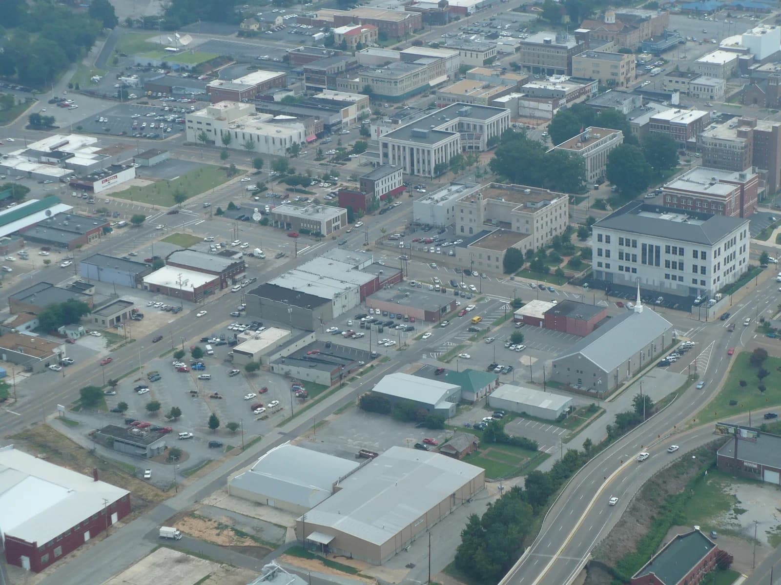 Jackson, Tennessee downtown and business district