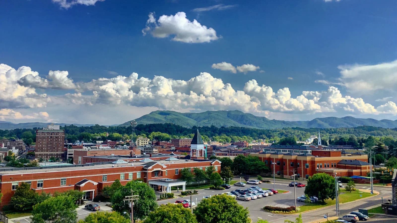 Johnson City, Tennessee downtown and business district