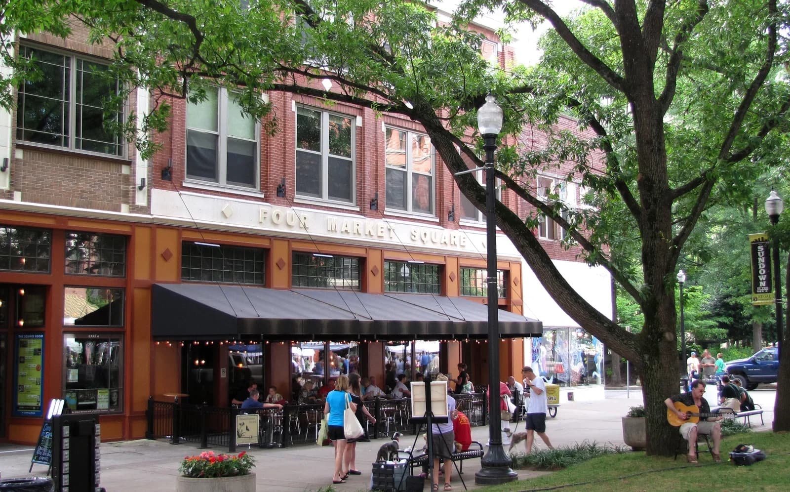 Knoxville, Tennessee downtown and business district