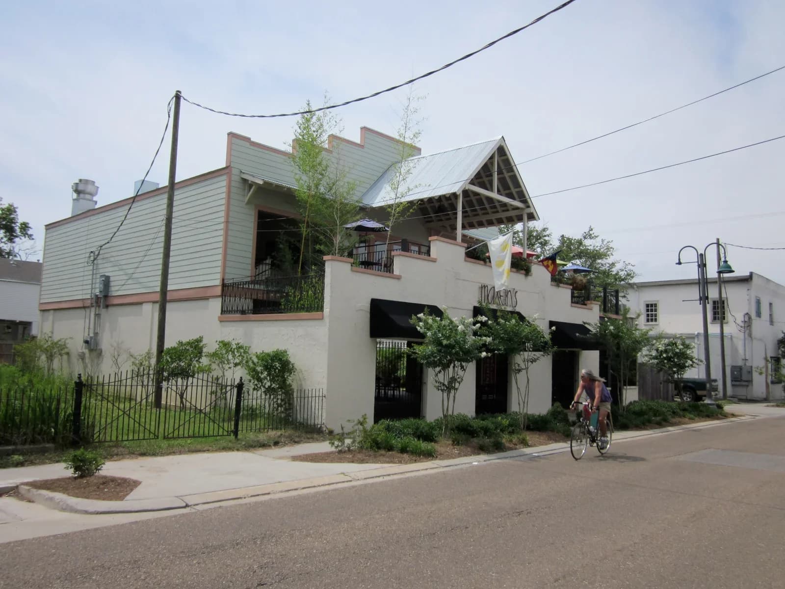 Mandeville, Louisiana downtown and business district
