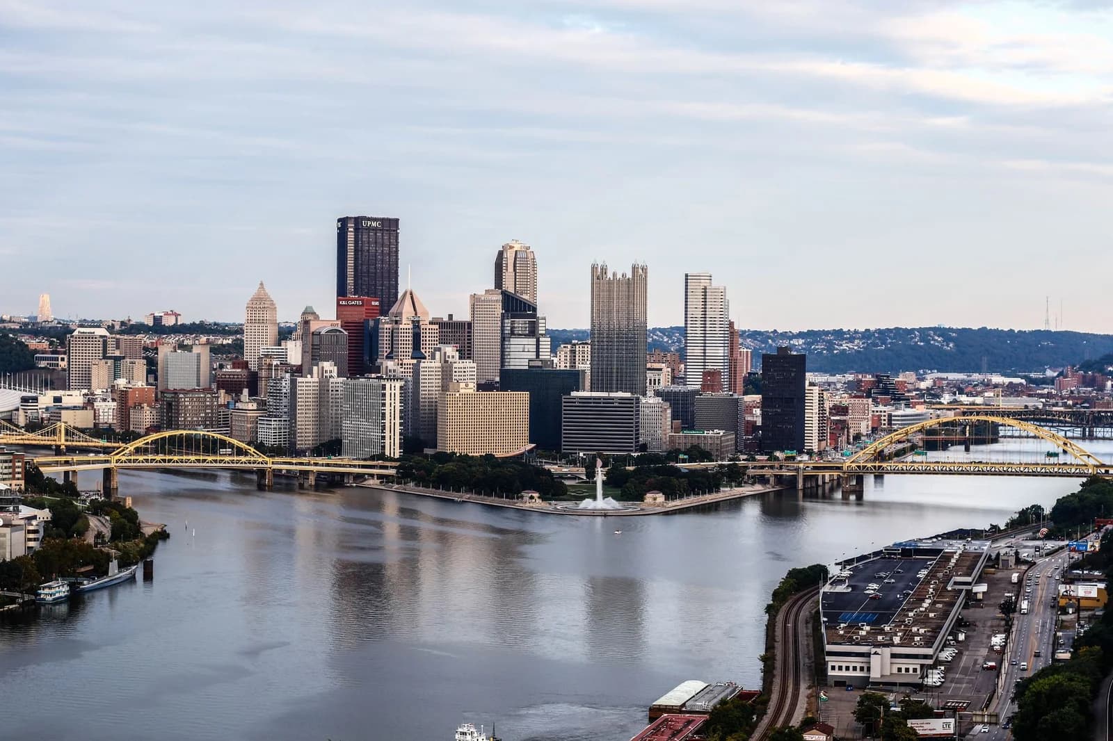 Discover the stunning Pittsburgh skyline with its iconic bridges over the Allegheny River.