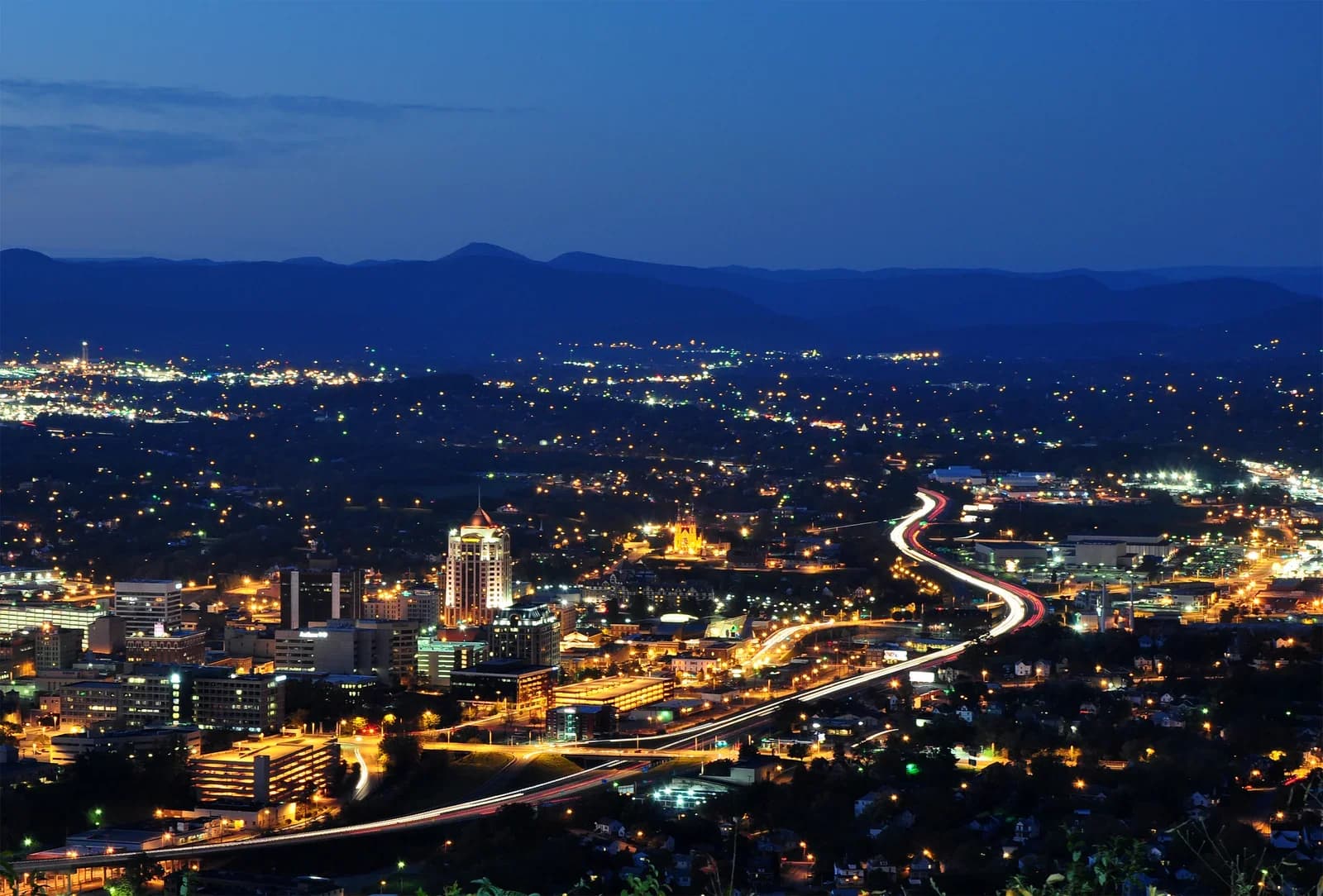 Roanoke, Virginia downtown and business district