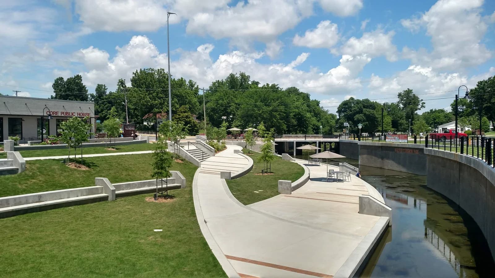 Springdale, Arkansas downtown and business district